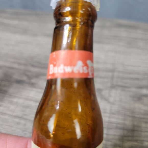 Miniature Budweiser Salt and Pepper Shaker Set - Picture 10 of 10